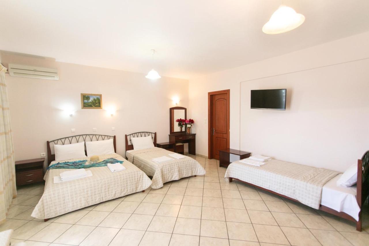 Lady Elena Hotel Ammoudia Exterior foto